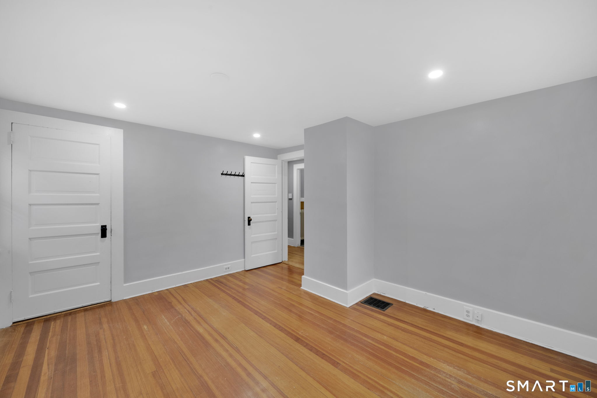 37 Bushy Hill Road Simsbury CT 06070