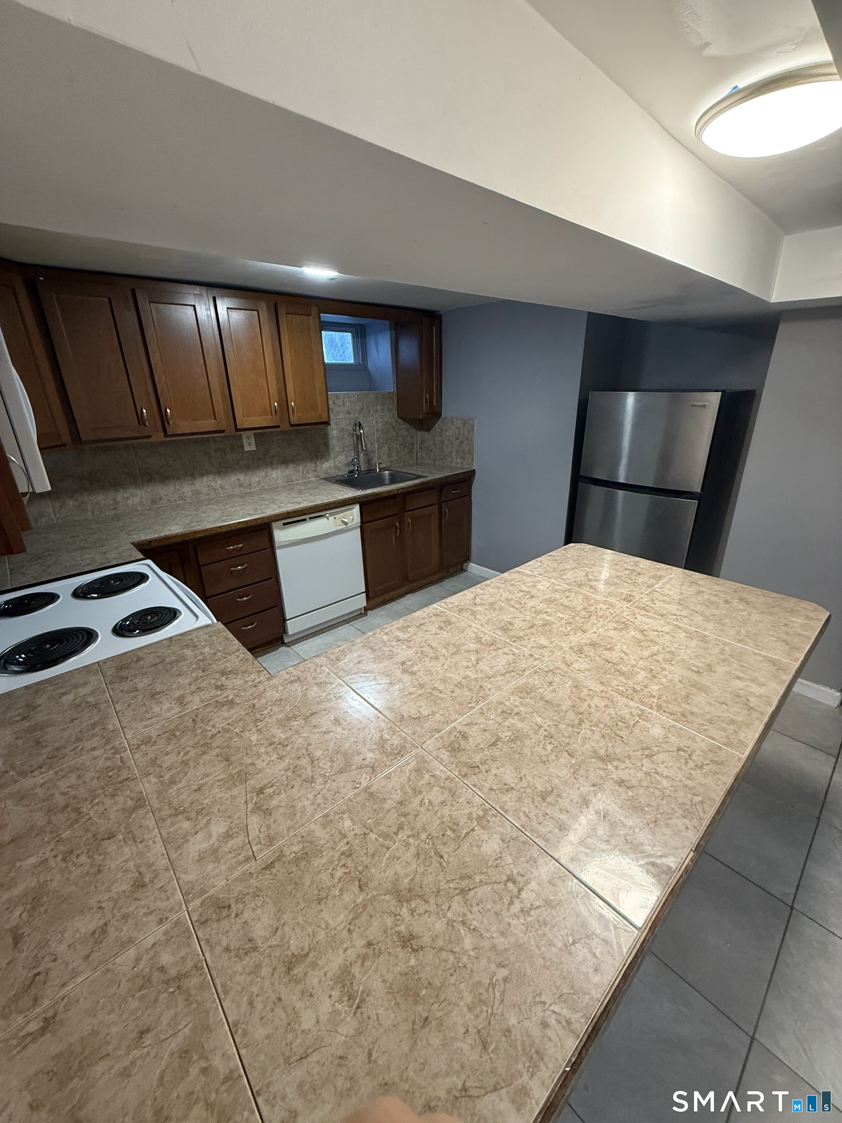 42 Cottage Street Bridgeport CT 06605