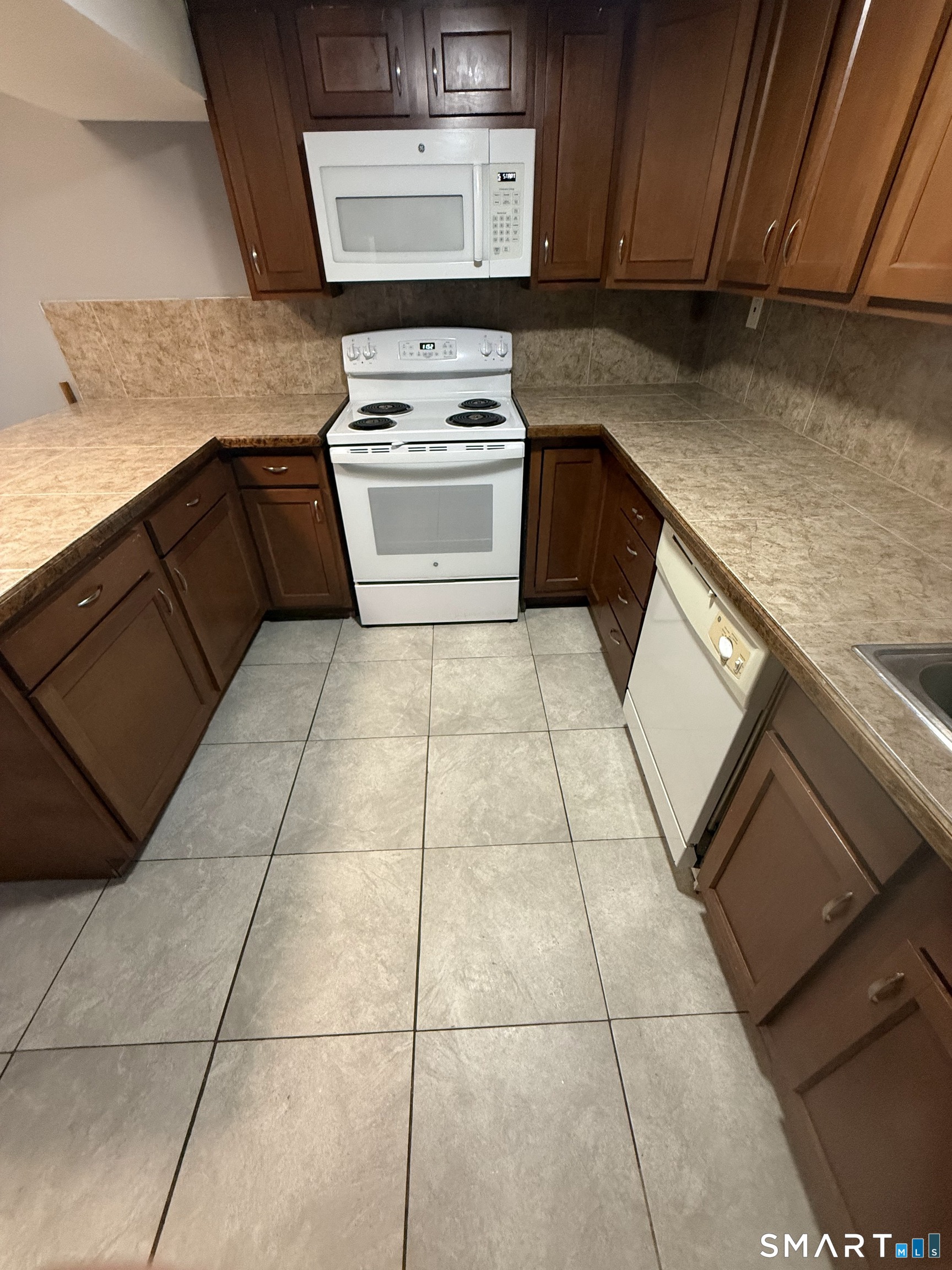 42 Cottage Street Bridgeport CT 06605