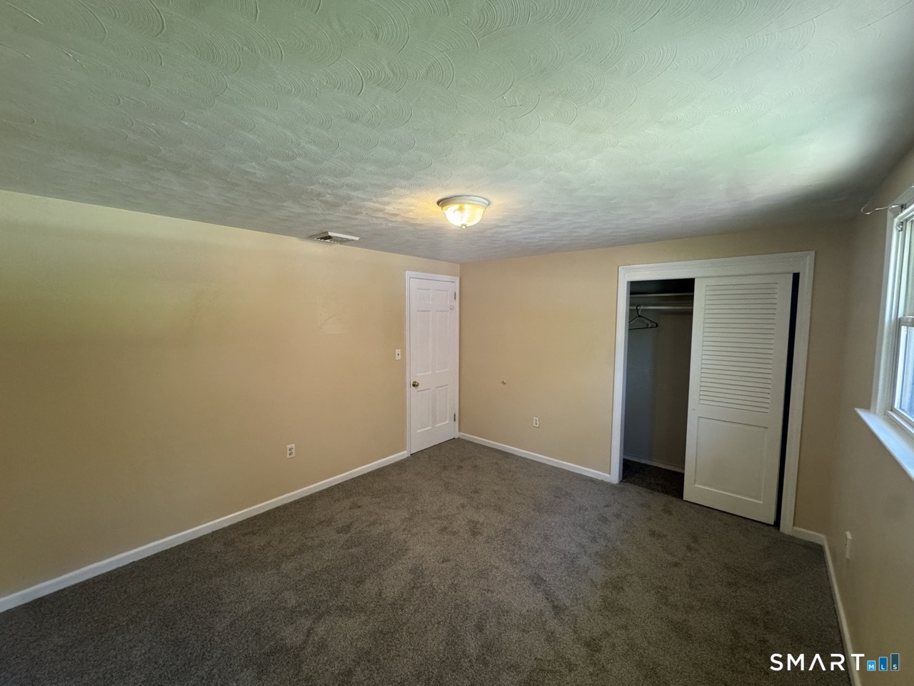 44 Saint James Avenue Enfield CT 06082