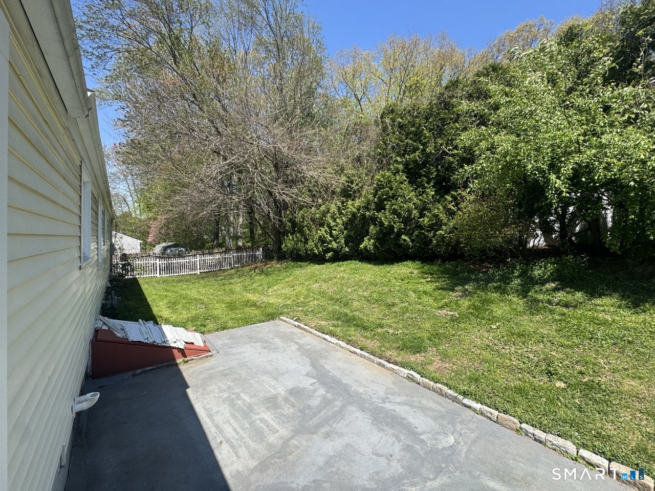 44 Saint James Avenue Enfield CT 06082