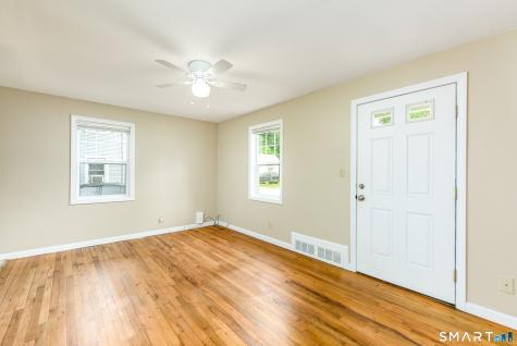 32 Bunce Drive Manchester CT 06040