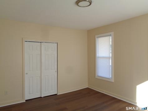 92 Smith Street Derby CT 06418