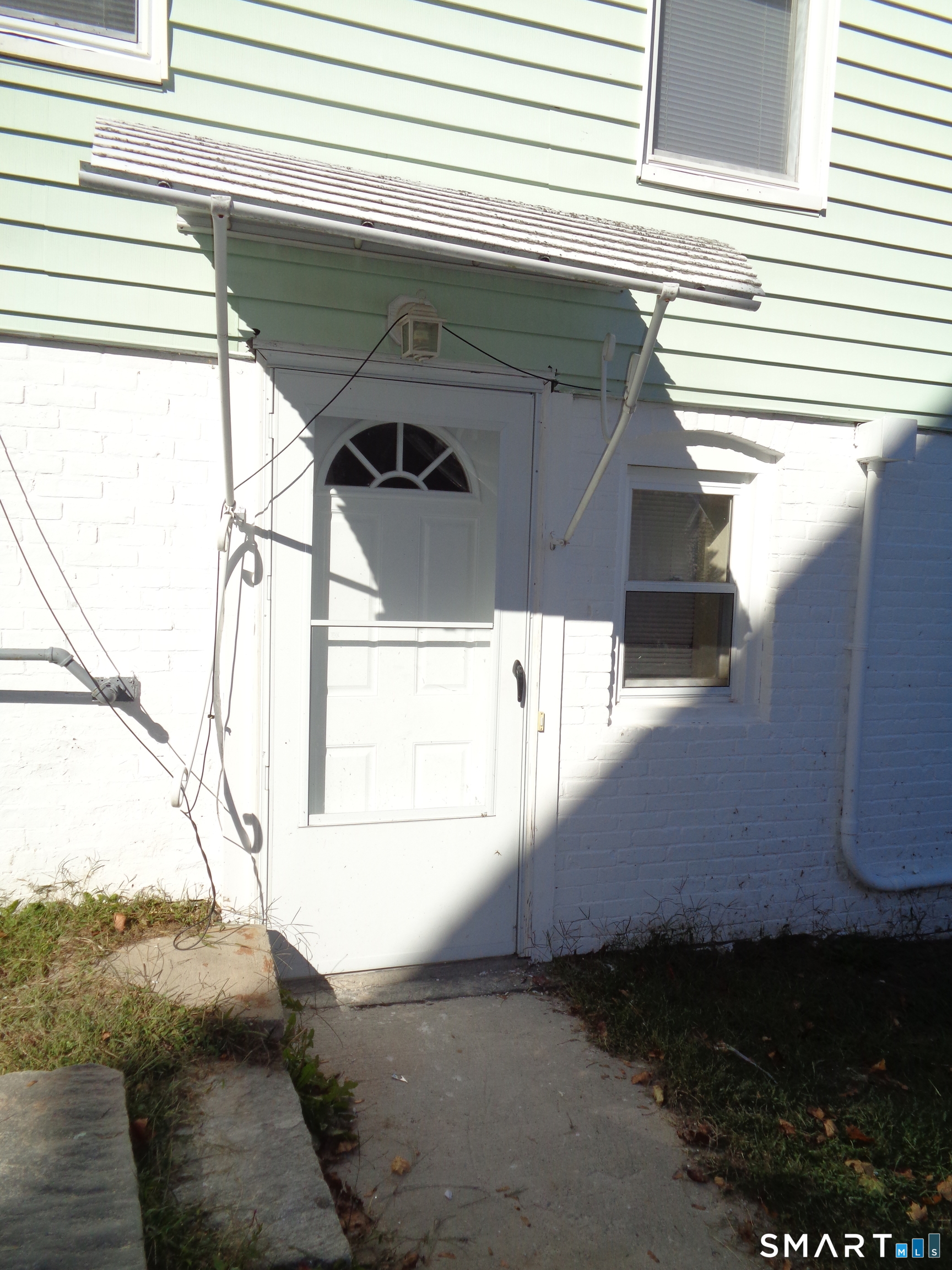 92 Smith Street Derby CT 06418