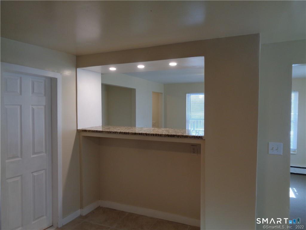 92 Smith Street Derby CT 06418