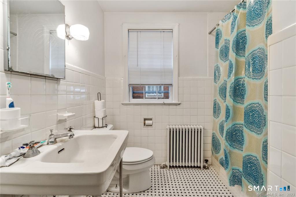 239 Bradley Street New Haven CT 06510