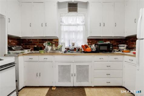 239 Bradley Street New Haven CT 06510