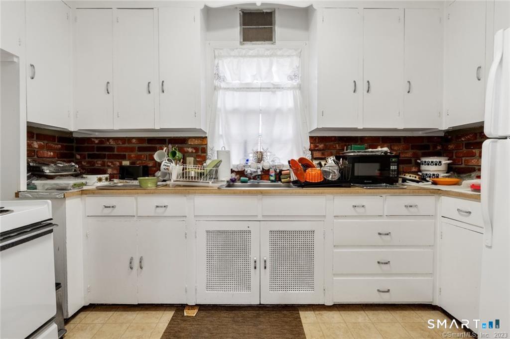 239 Bradley Street New Haven CT 06510