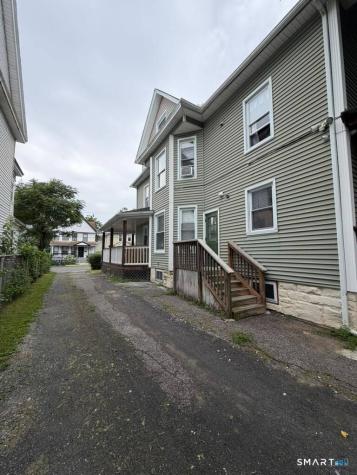 844 Colorado Avenue Bridgeport CT 06604
