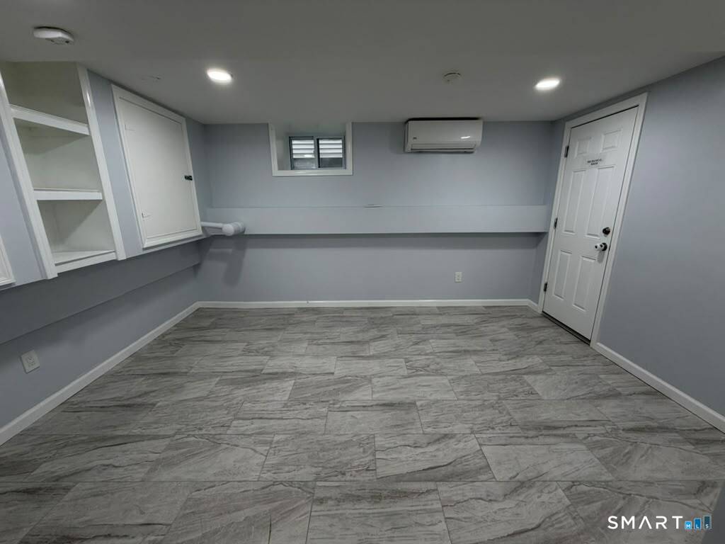 844 Colorado Avenue Bridgeport CT 06604