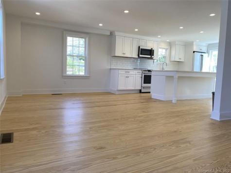7 Litchfield Road Morris CT 06763