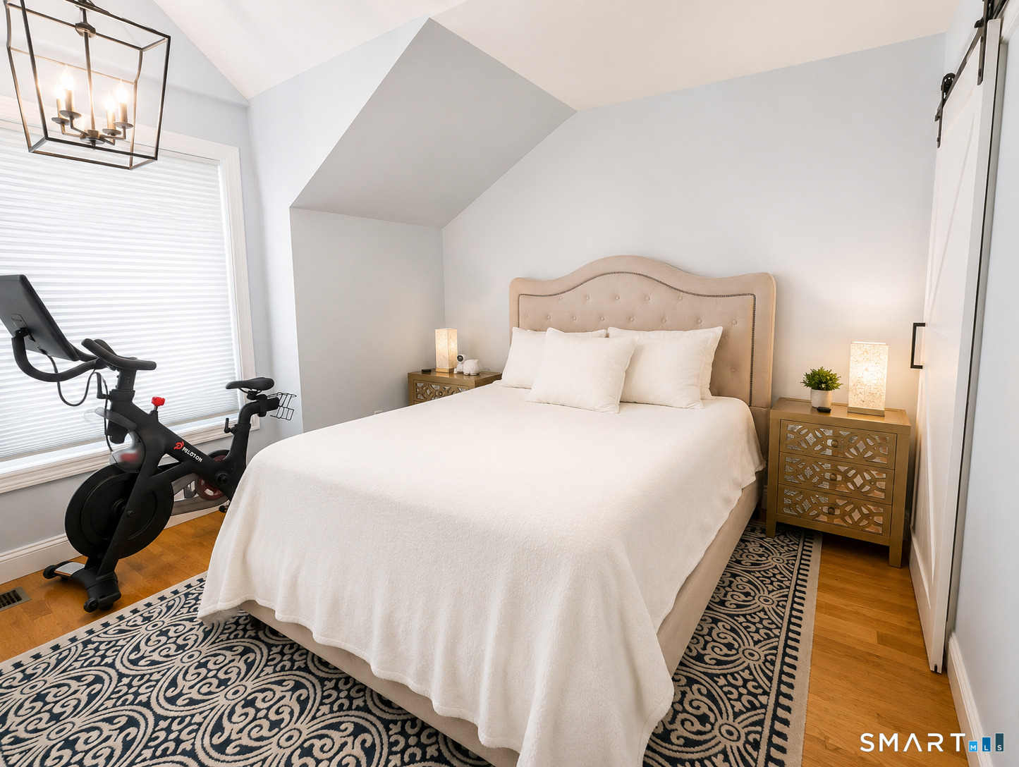 25 Naubuc Avenue Glastonbury CT 06033