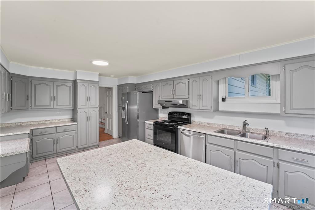 791 Newfield Avenue Stamford CT 06905