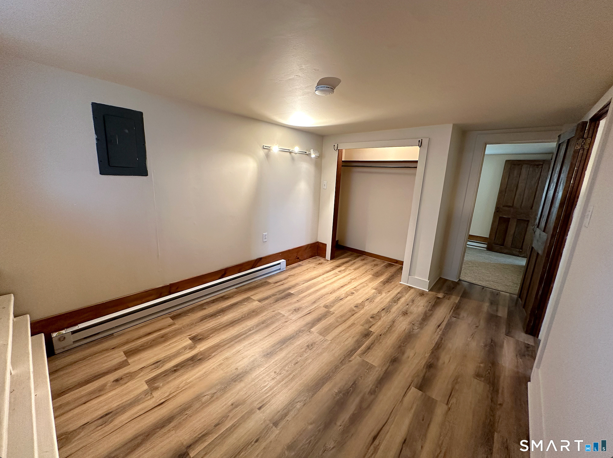 251 Thames Street Groton CT 06340