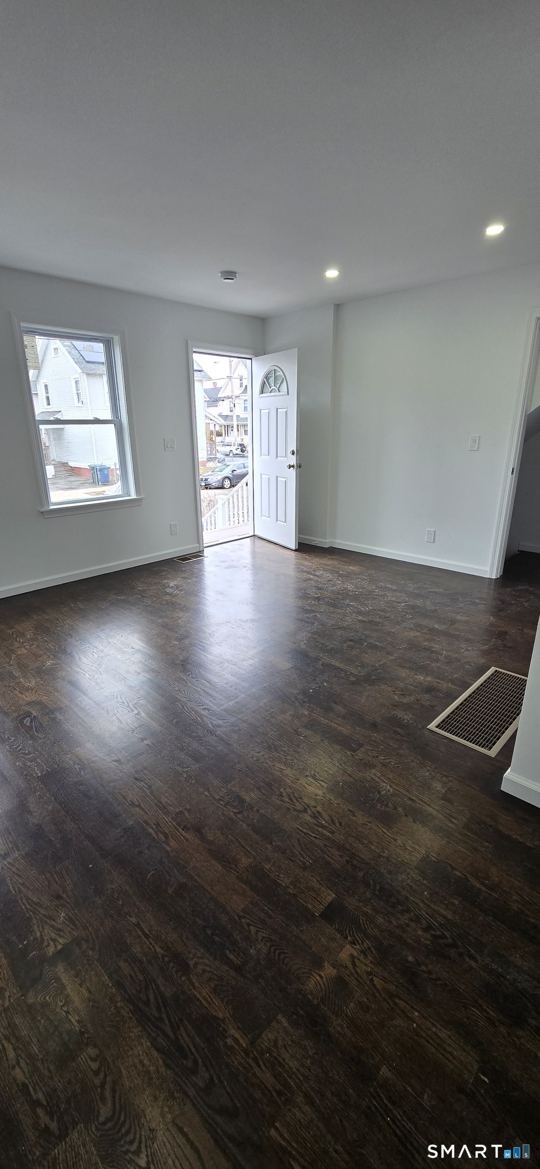 438 Park Street Bridgeport CT 06608