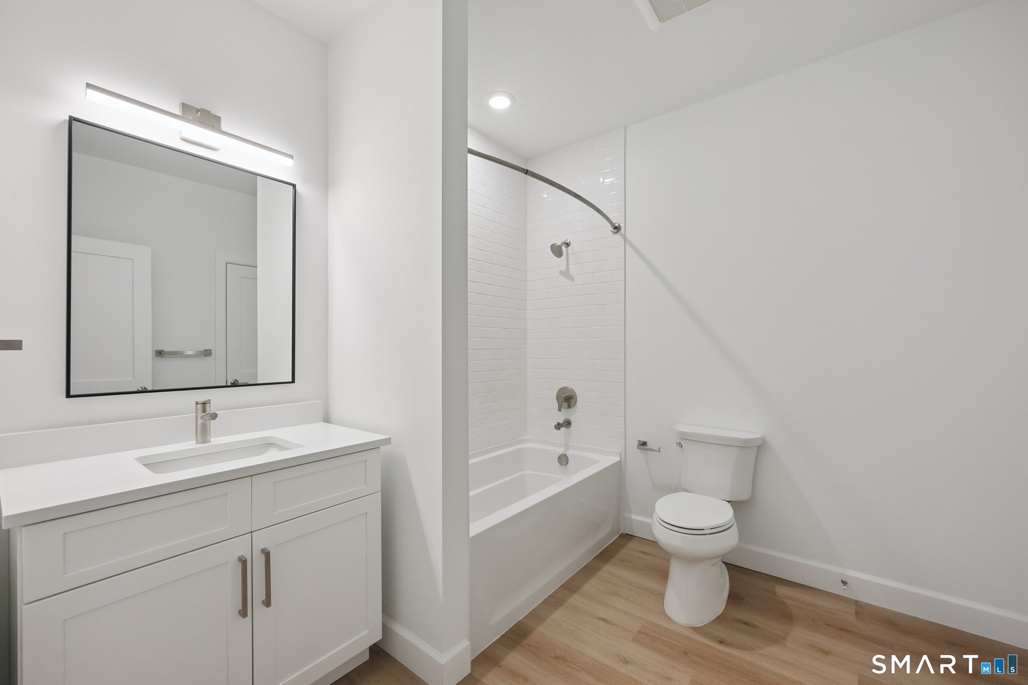 131 Beach Road Fairfield CT 06824