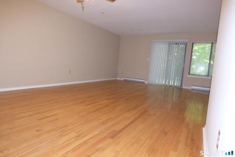 35 Mountain Laurel Court Cromwell CT 06416
