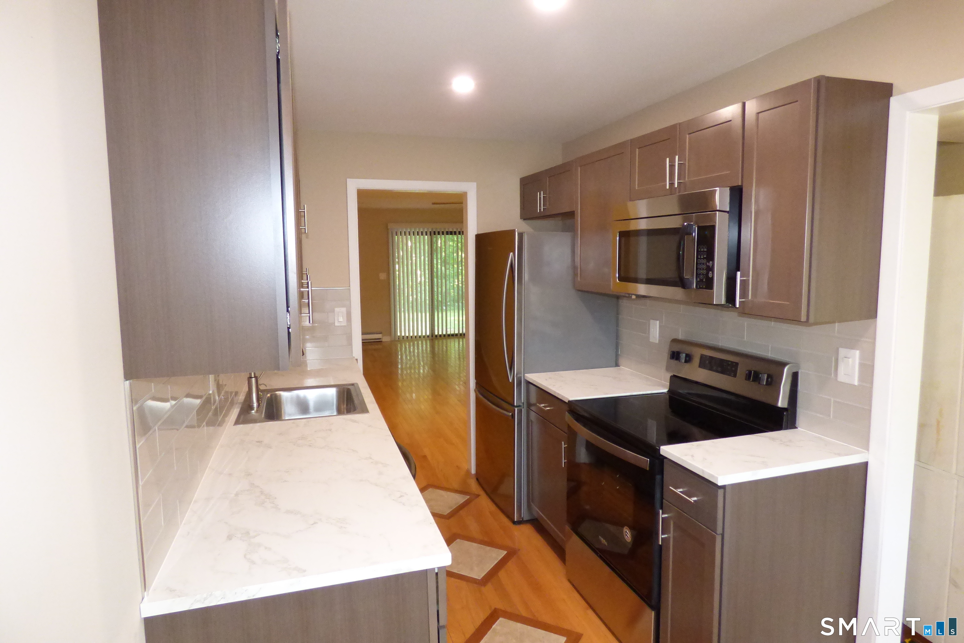 35 Mountain Laurel Court Cromwell CT 06416