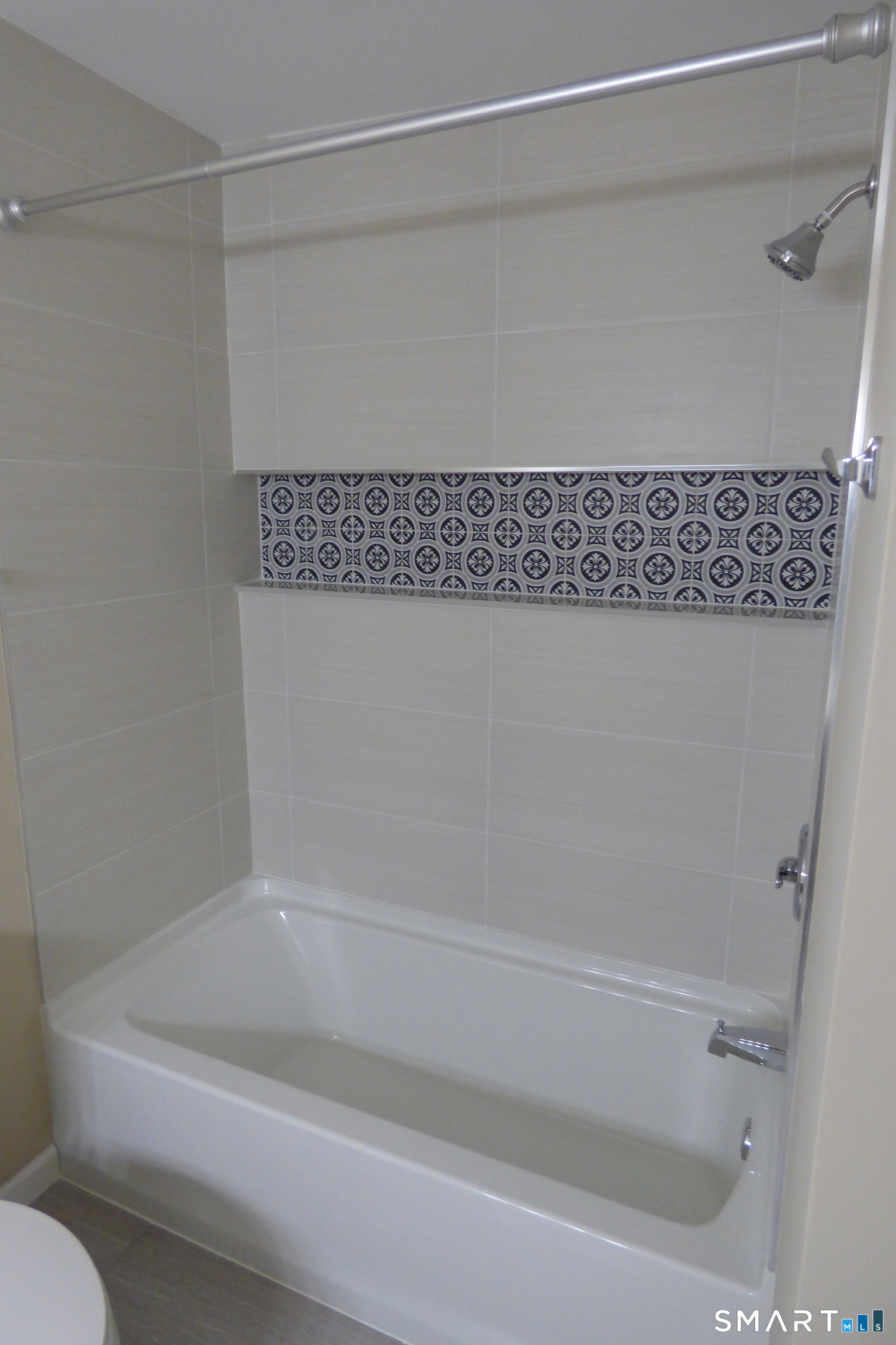 35 Mountain Laurel Court Cromwell CT 06416