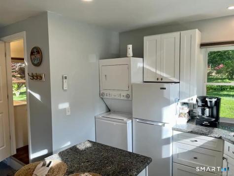 414 Pequot Avenue Groton CT 06355