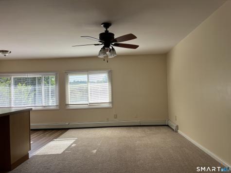 32 Sigwin Circle Wallingford CT 06492