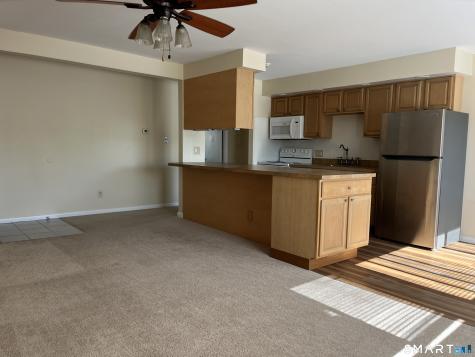 32 Sigwin Circle Wallingford CT 06492