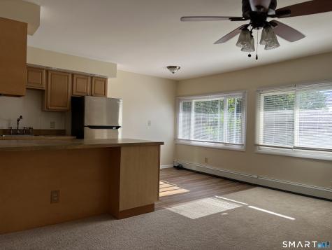 32 Sigwin Circle Wallingford CT 06492