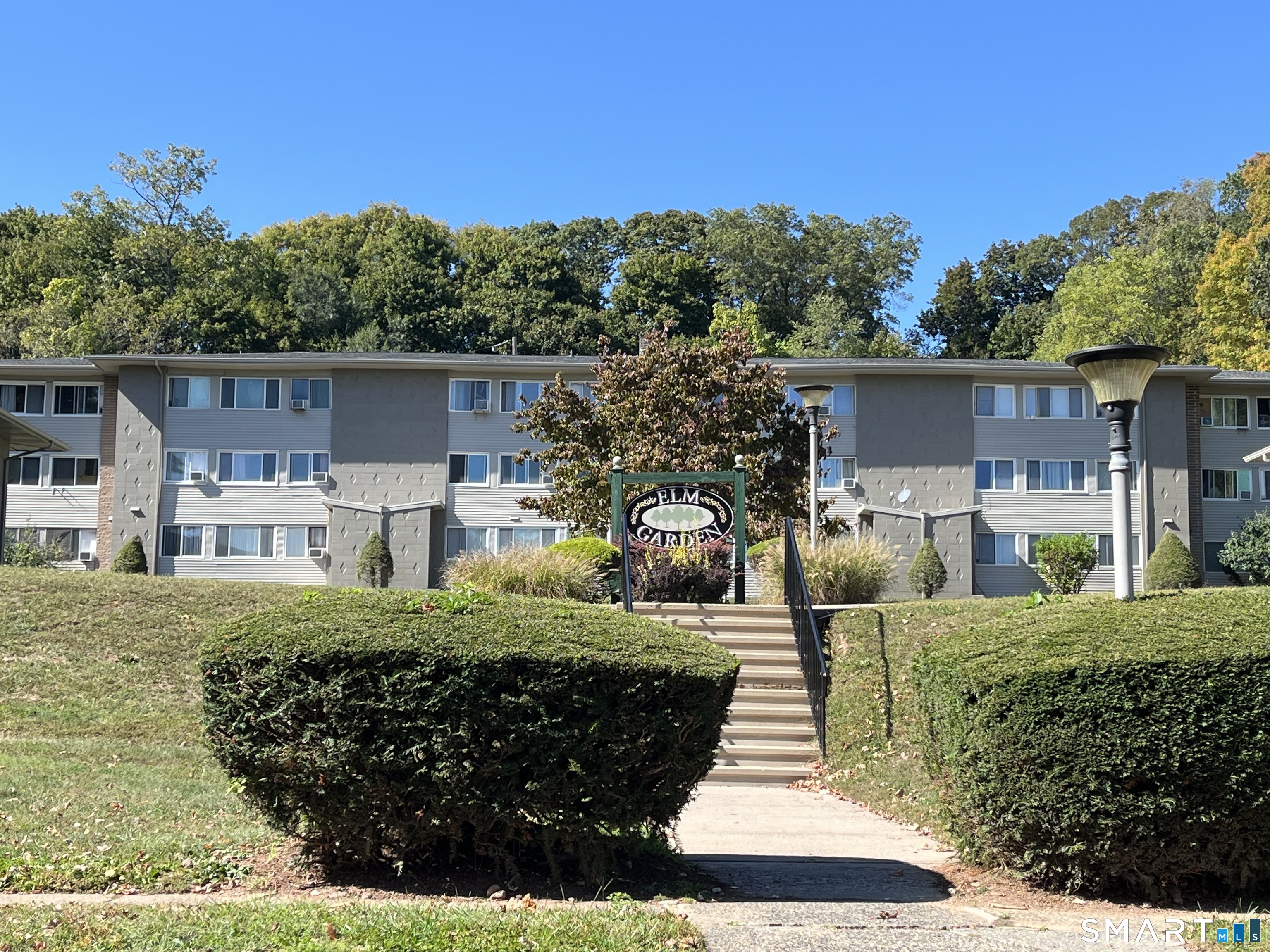 32 Sigwin Circle Wallingford CT 06492