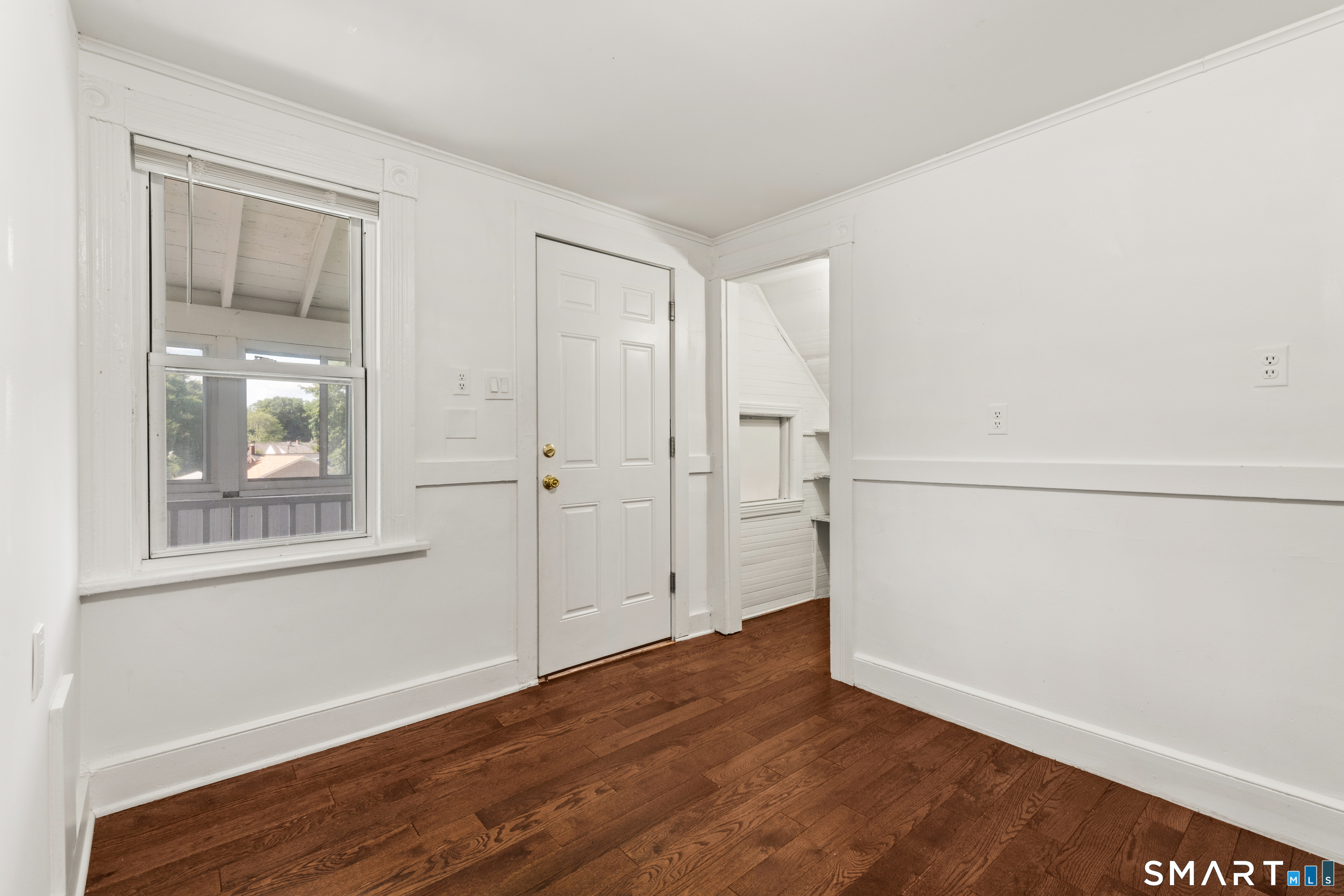 318 Suburban Avenue Fairfield CT 06825