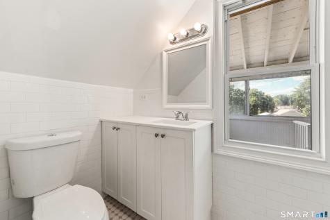 318 Suburban Avenue Fairfield CT 06825
