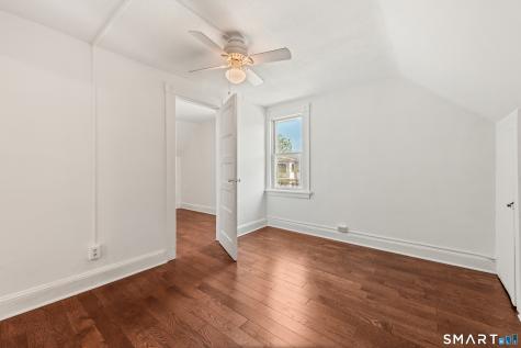 318 Suburban Avenue Fairfield CT 06825