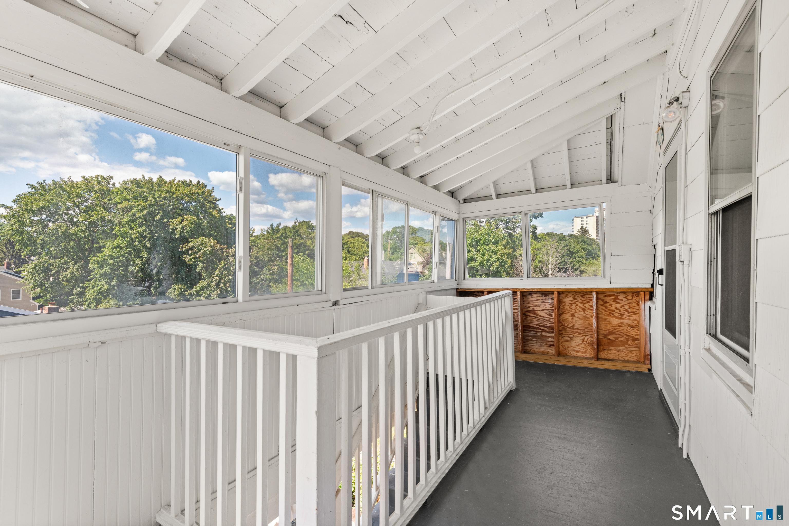 318 Suburban Avenue Fairfield CT 06825