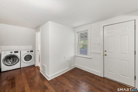 318 Suburban Avenue Fairfield CT 06825