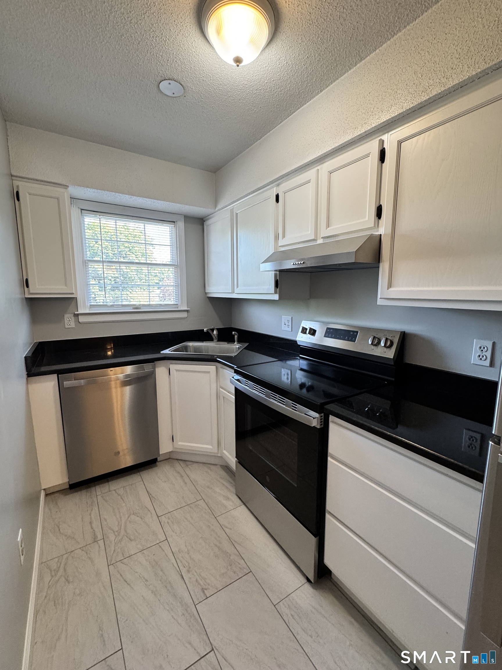 2 Concorde Way Windsor Locks CT 06096