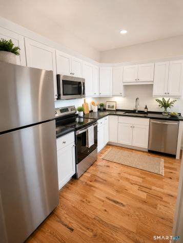 157 Green Street New London CT 06320