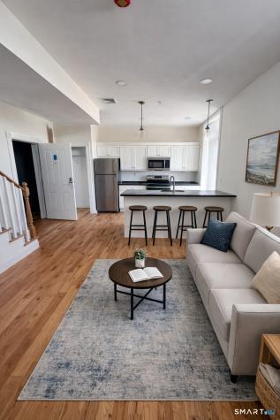 157 Green Street New London CT 06320
