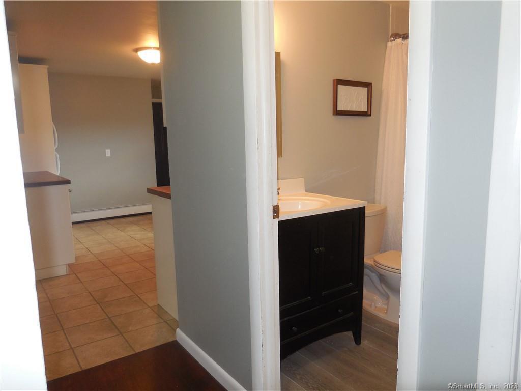 215 Fowler Avenue Middletown CT 06457