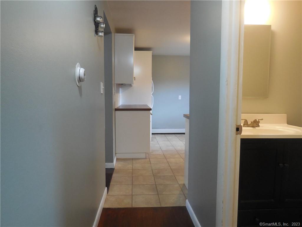 215 Fowler Avenue Middletown CT 06457