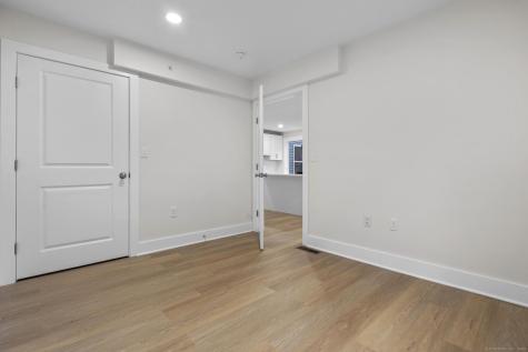 1546 Chapel Street New Haven CT 06511