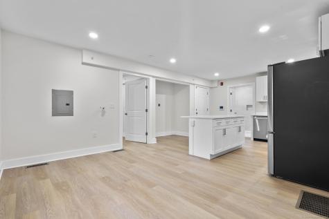 1546 Chapel Street New Haven CT 06511