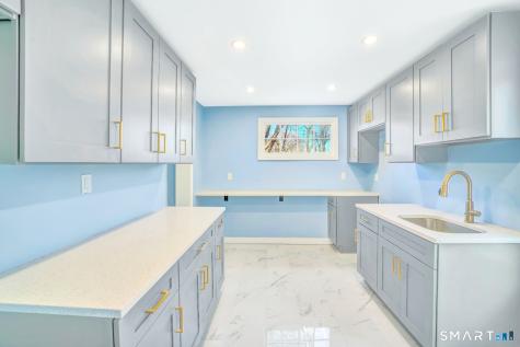 341 Lincoln Street Waterbury CT 06710