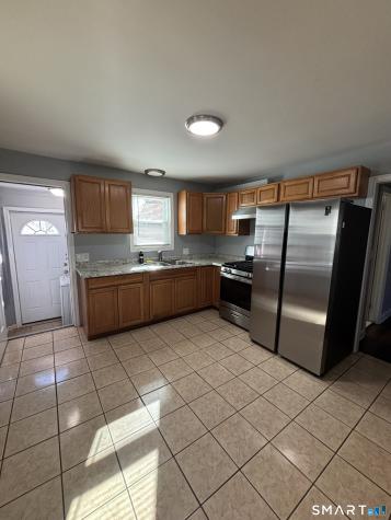 136 Ohio Avenue Bridgeport CT 06610