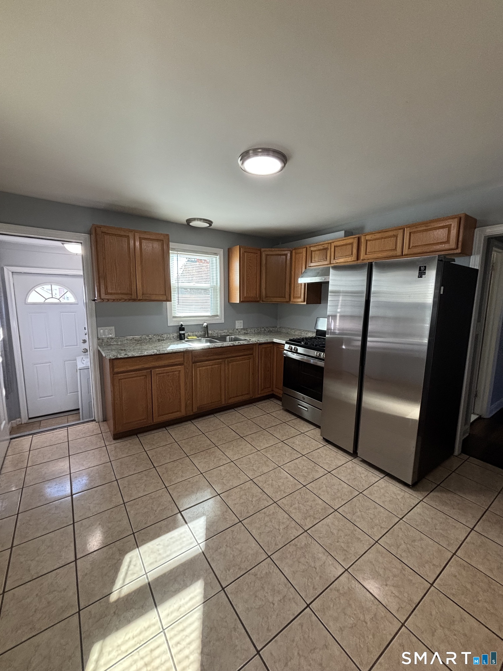 136 Ohio Avenue Bridgeport CT 06610