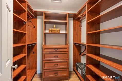 33 Marshfield Road East Lyme CT 06357