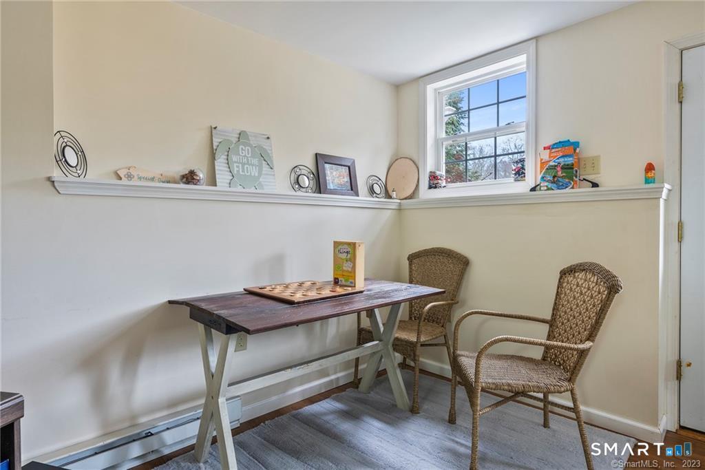 33 Marshfield Road East Lyme CT 06357