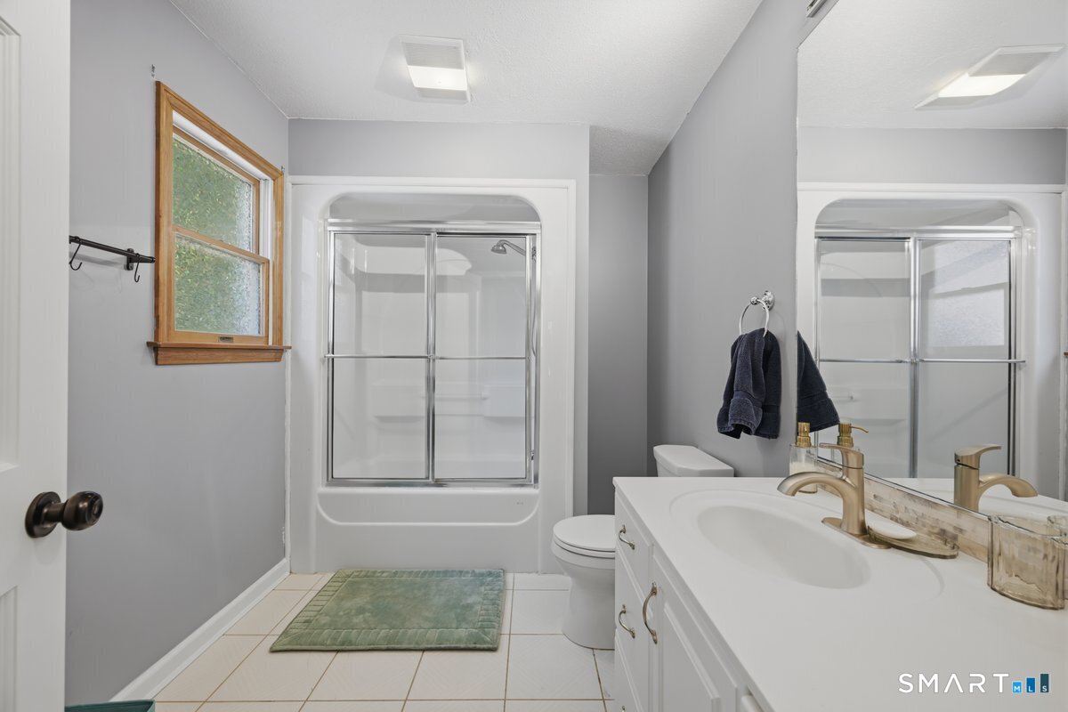 8 Bittersweet Drive Ledyard CT 06335