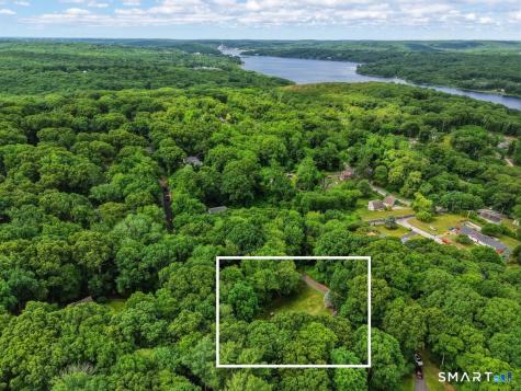 8 Bittersweet Drive Ledyard CT 06335