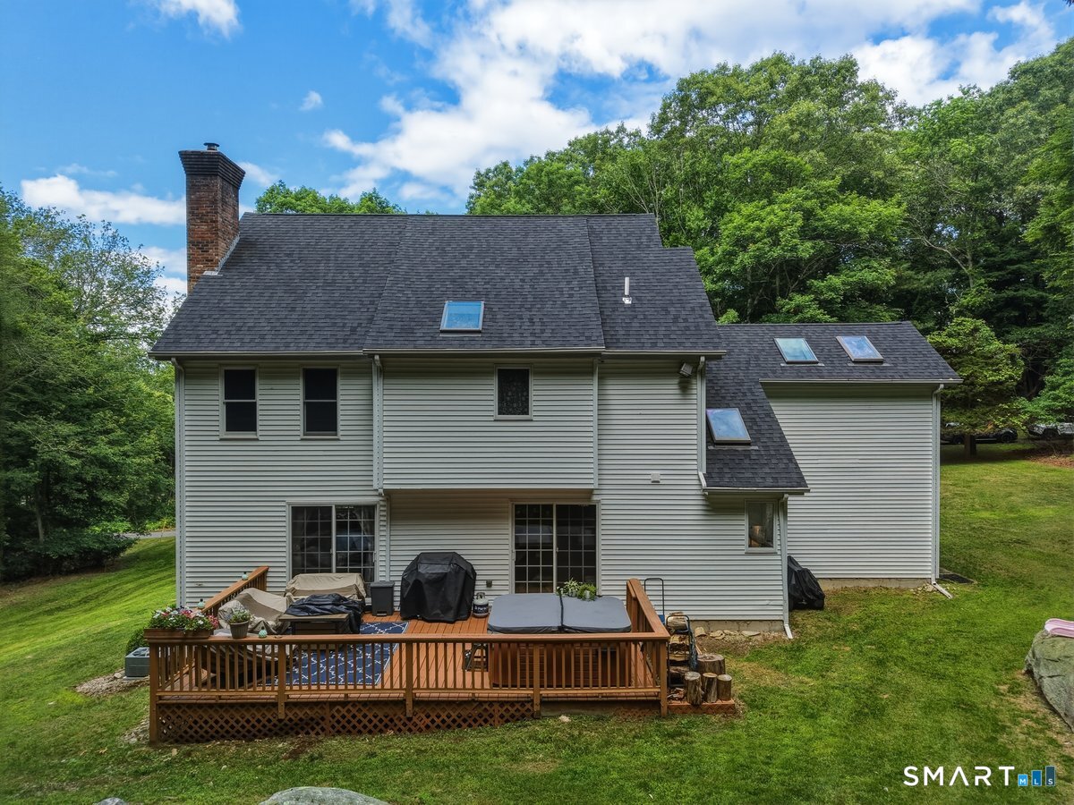 8 Bittersweet Drive Ledyard CT 06335