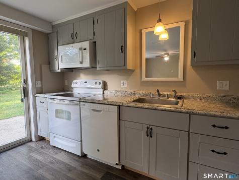 1185 Randolph Road Middletown CT 06457