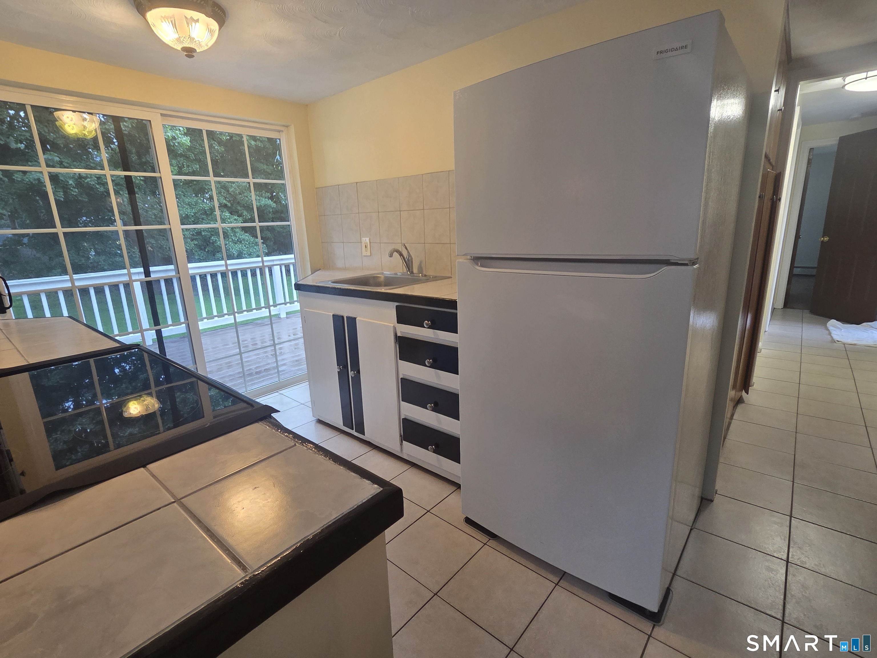 97 Fairview Avenue Groton CT 06340
